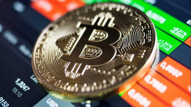 Tienaa rahaa bitcoinin muuttuvalla arvolla!